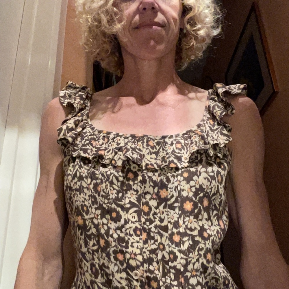 SADIE & SAGE Ruffle Sleeveless dress NWT